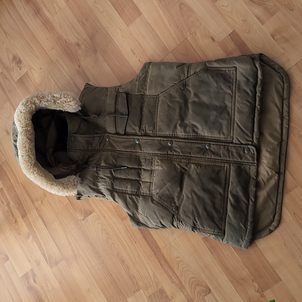Filson Women’s Down Cruiser Vest M Puffy Quilted - Picture 15 of 16